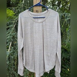 All in Motion Casual Beige Long Sleeve Yoga Top